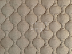 绗缝外套代工厂如何重塑供应链